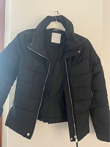Bershka mont