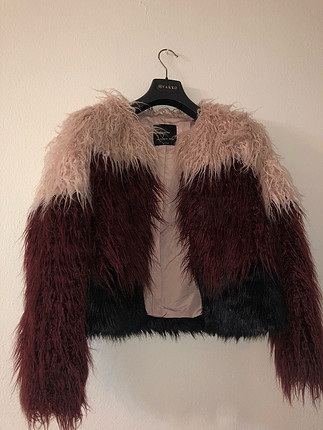 Bershka mont