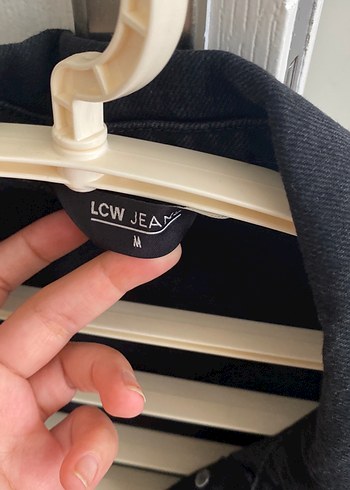LC Waikiki Siyah Düğmeli Kadın Denim Ceket