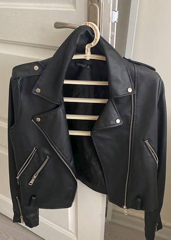Kadın Siyah Deri Biker Ceket