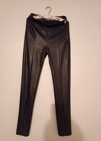 xs Beden Pantolon pull&bear hafif acılma var