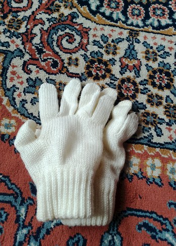 eldivenler hepsi 200 tl - Görsel 3