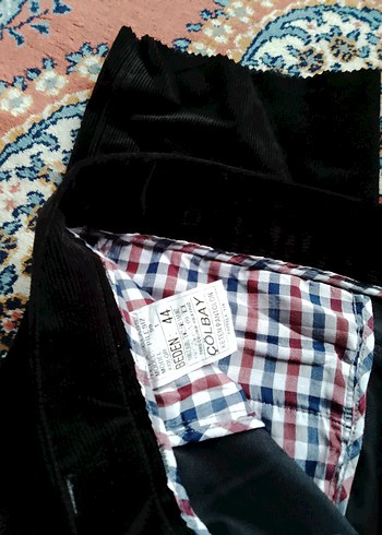 Siyah erkek  kadife sıfır 44 beden tanesi 400 tl - Görsel 2