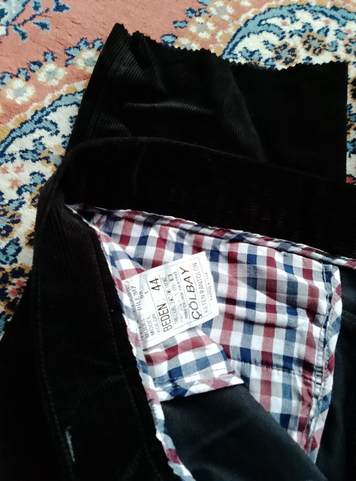 Siyah erkek  kadife sıfır 44 beden tanesi 400 tl - Görsel 2