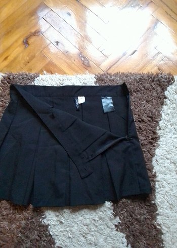 Siyah Pilili Mini Etek - Görsel 2