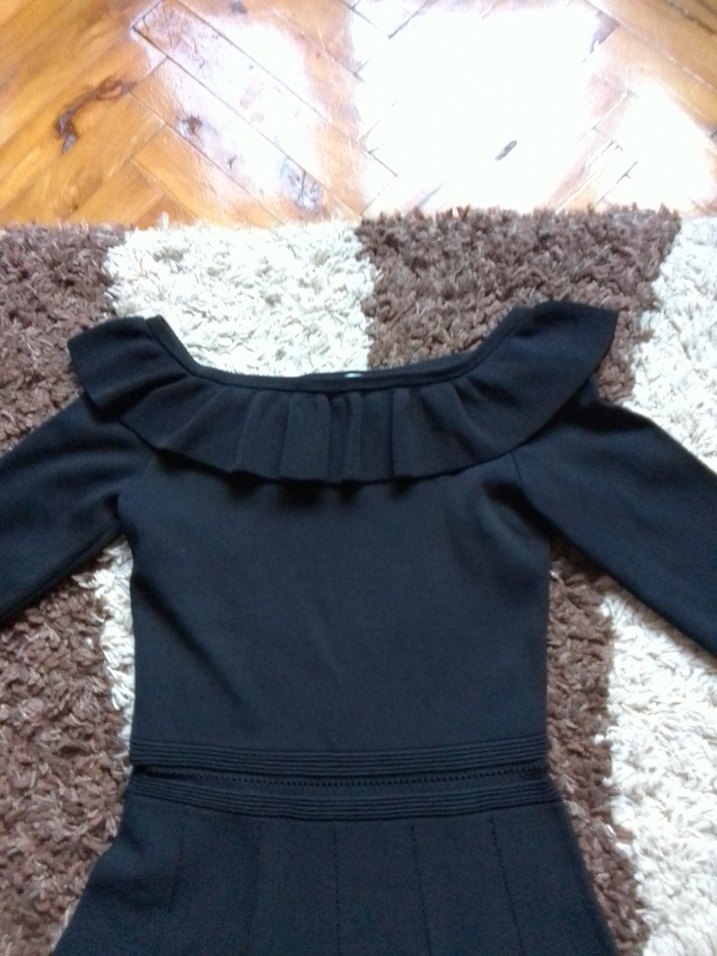 Siyah Uzun Kollu Fırfırlı Triko Elbise - Görsel 4