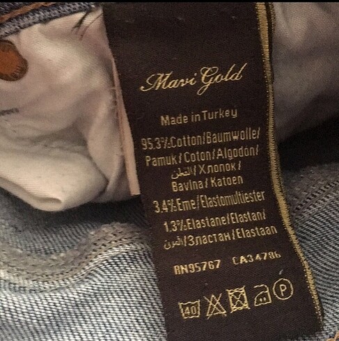 26 Beden mavi Renk Mavi jean