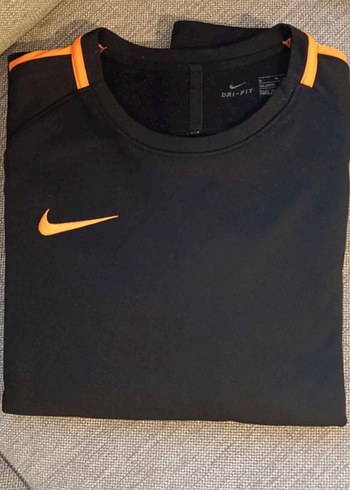 Nike Siyah Kısa Kollu Spor Tişört