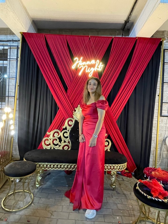 Parlak Kırmızı Uzun Drapeli Straplez Abiye - Görsel 2