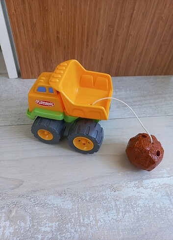 Playskool Titresen Kamyon