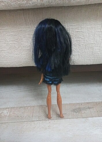 Beden Monster High Robecca Ev Partisi