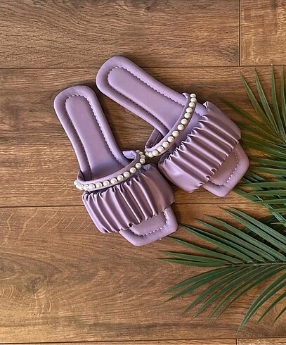 Lila Mor Taşlı İnci Detaylı Büzgülü Puffy Terlik&Sandalet