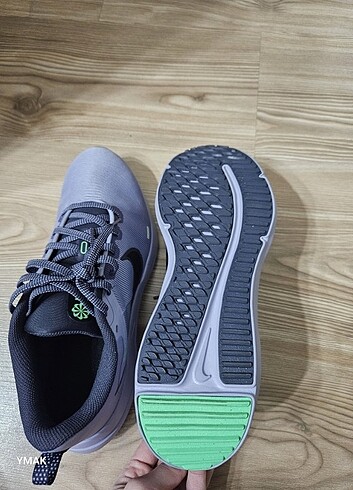 41 Beden gri Renk NIKE DOWNSHİFTER12 UNISEX SIFIR AYAKKABI