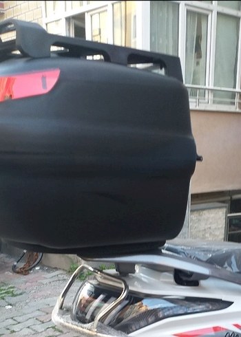 Kilitli Motosiklet Çantası - Görsel 3