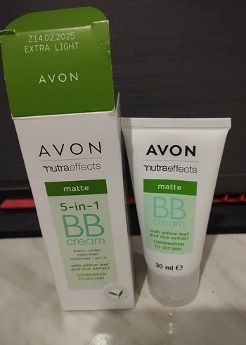Avon Nutra Effects Mat BB Krem 5-in-1 - Görsel 2