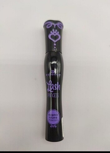 Essence maskara 