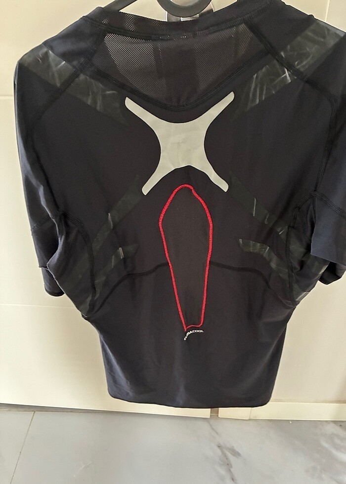 Adidas Techfit - Görsel 2