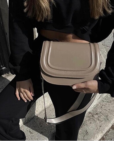 Zara çanta
