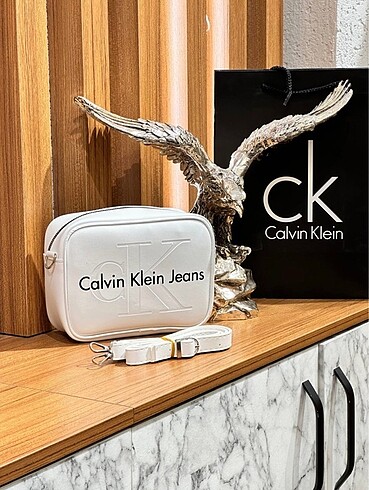 Calvin Klein çanta