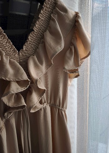 Bej V Yaka Fırfırlı Uzun Keten Elbise - Görsel 11
