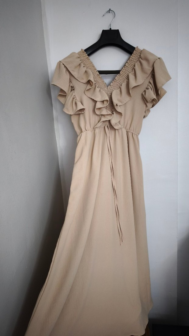 Bej V Yaka Fırfırlı Uzun Keten Elbise - Görsel 4