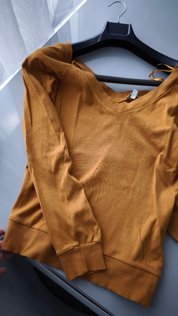 V Yaka Kadın Kazak - Görsel 3