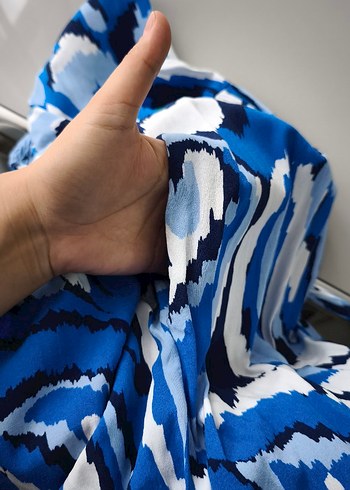 Mavi Batik Desenli Kadın askılı Elbise - Görsel 6