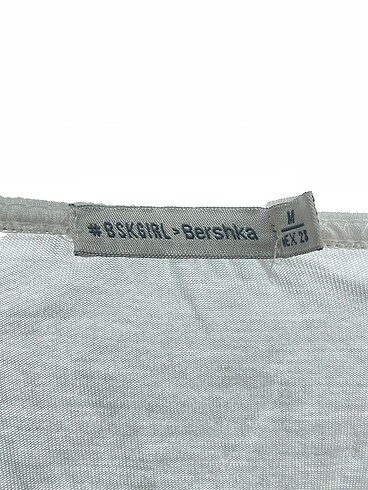 m Beden beyaz Renk Bershka Bluz %70 İndirimli.