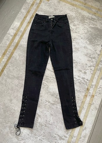Siyah Bağcıklı Kadın Skinny Jean