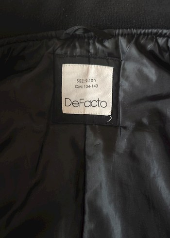 Erkek Çocuk Siyah Fermuarlı Mont - Görsel 5