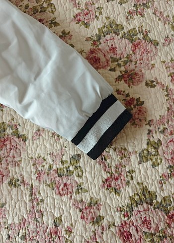 Erkek Çocuk Siyah Fermuarlı Mont - Görsel 8