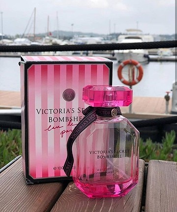 Victoria Secrets Bombshell 100 ml 