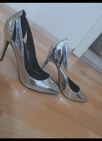 Stiletto 