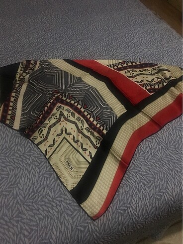 İpek eşarp - Görsel 3