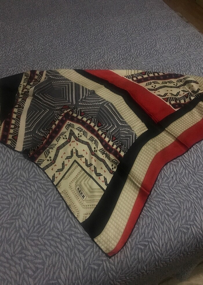 İpek eşarp - Görsel 3