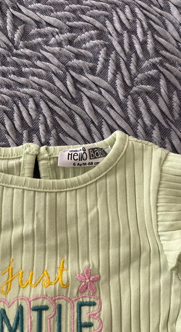 Kız Çocuk Sarı Pilili Uzun Kollu Nakışlı Tişört - Görsel 2