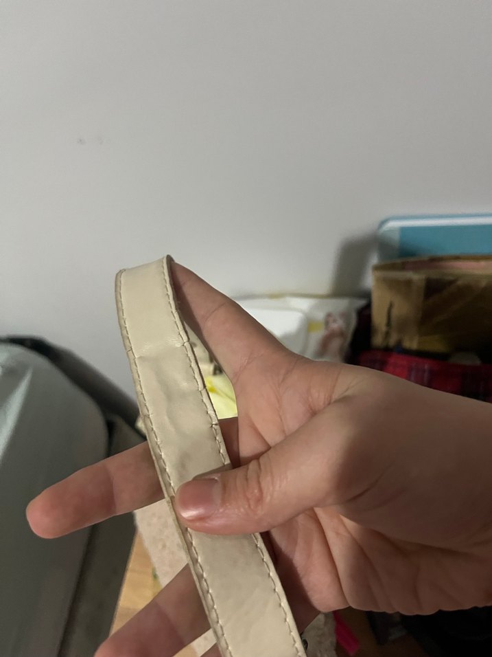 Bej Kadın Kışlık Kemerli El Çantası - Görsel 2