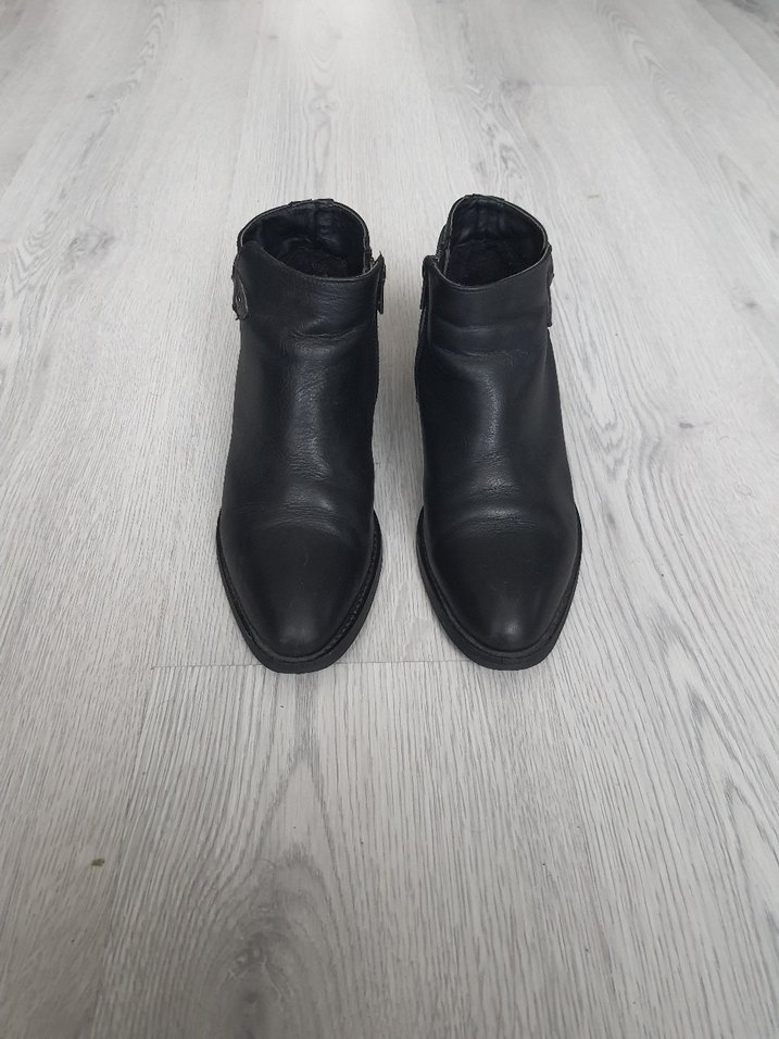 HAKİKİ DERİ 36 NUMARA BAYAN BOTU - Görsel 2