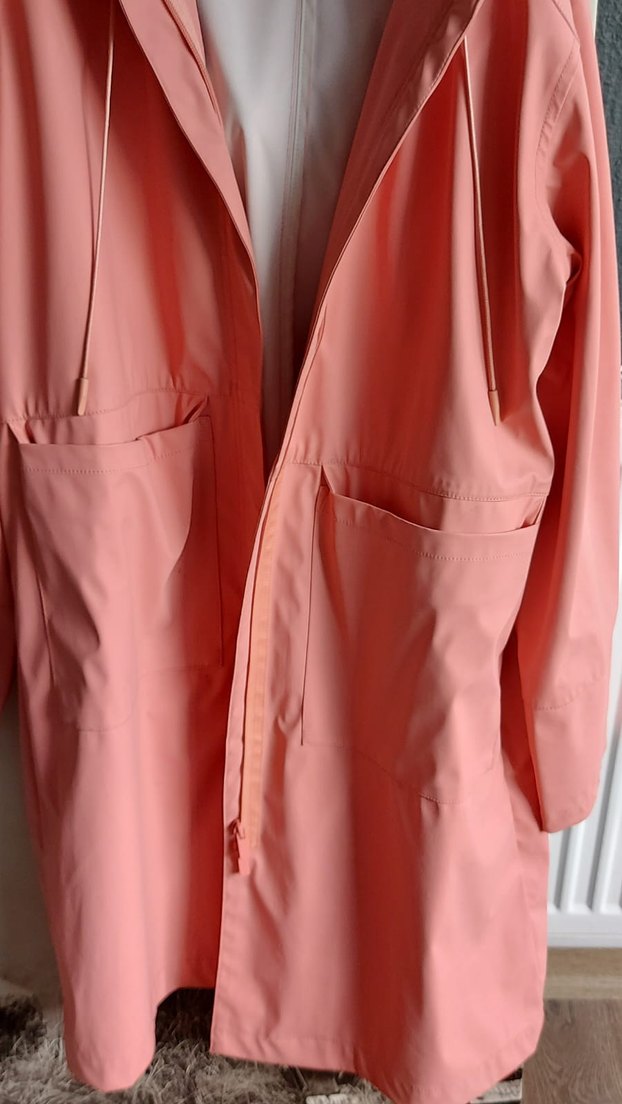 Pembe Uzun Oysho Yağmurluk - Görsel 4