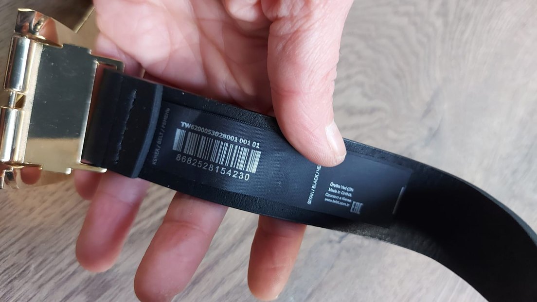 Kadın Siyah Deri Kemer, Altın Tokalı - Görsel 2