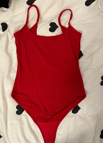 kırmızı body