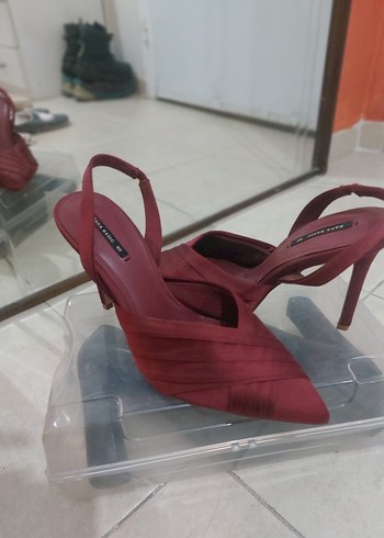 Kırmızı Süet Pliseli Stiletto Topuklu Kadın Ayakkabı - Görsel 3