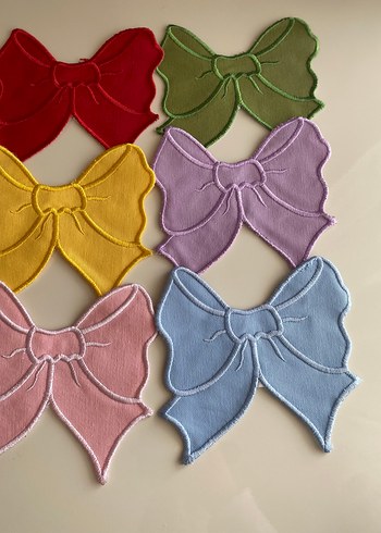 Renkli fiyonk sunum peçetesi - Görsel 3