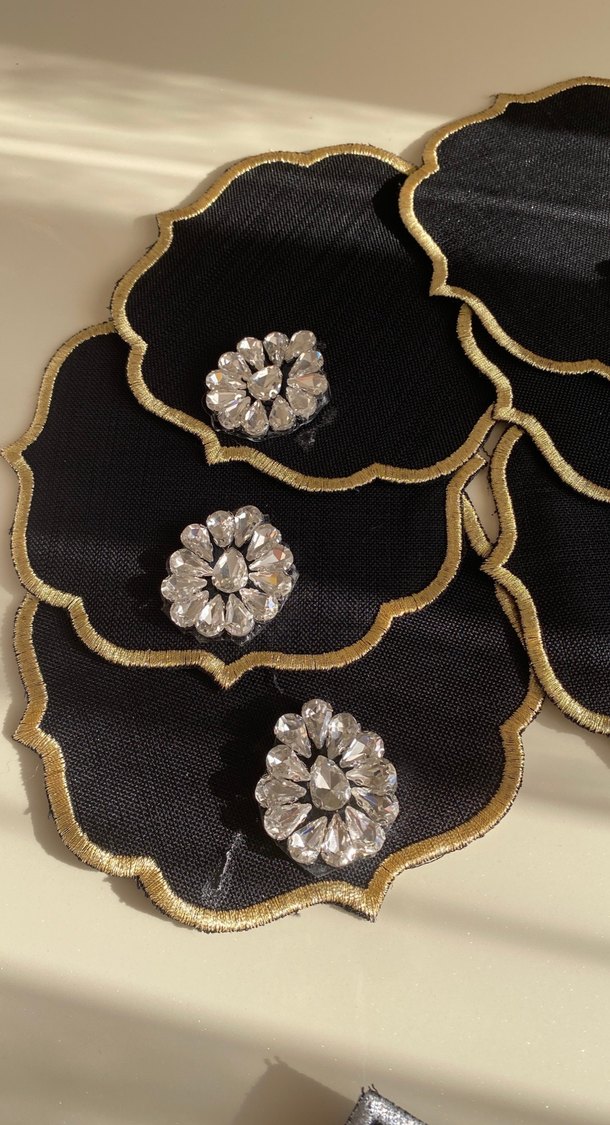 Siyah Üzeri Taşlı sunum Peçete - Görsel 3