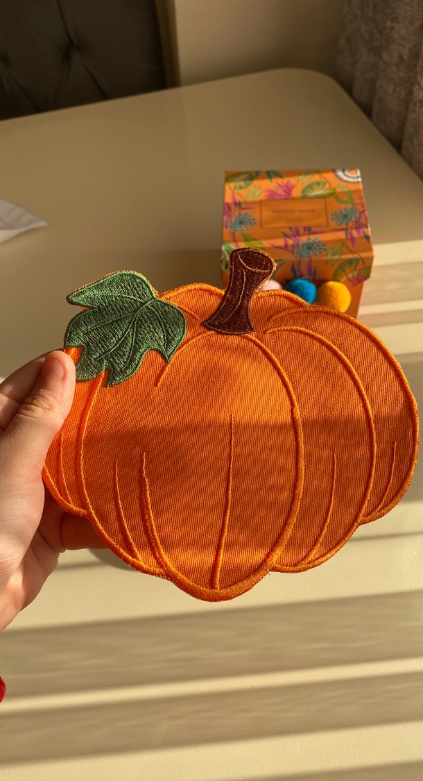 Nakışlı Turuncu Balkabağı sunum peçete - Görsel 4