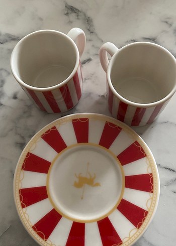 Kırmızı Çizgili Porselen Fincan Takımı - Görsel 3