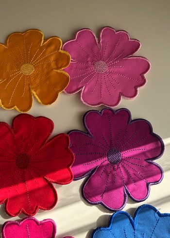 Renkli Çiçek Desenli sunum peçete - Görsel 4