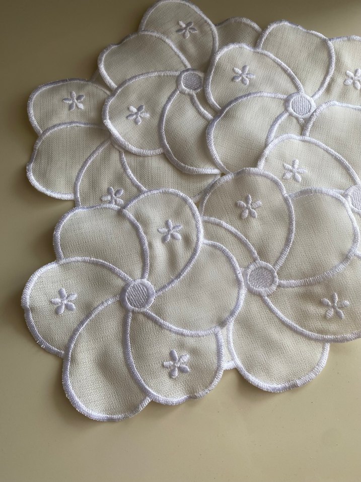 Beyaz papatya sunum peçetesi - Görsel 4