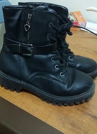 kışlıkbotlar