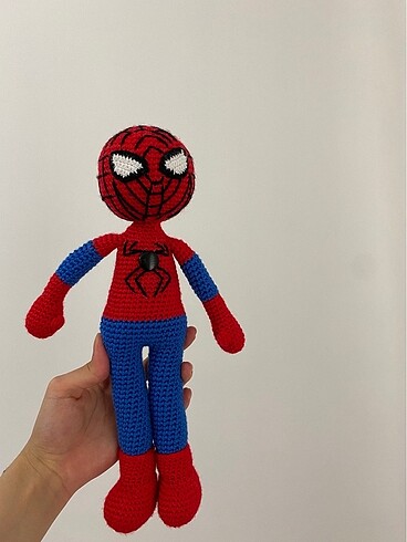 Amigurumi örümcek adam
